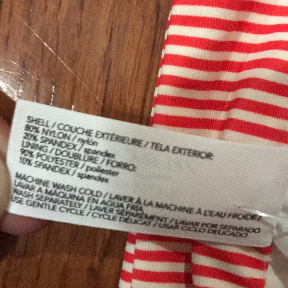 NWOT red/white strip swim bottom XL - Picture 4 of 5